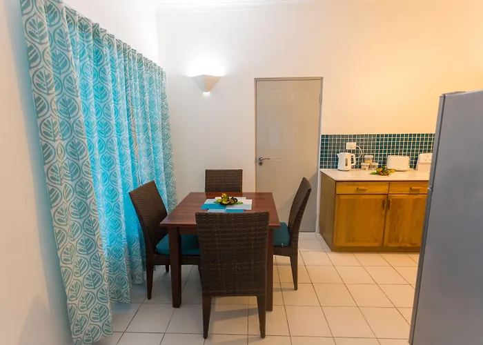 Chalet D'anse Forbans Selfcatering *