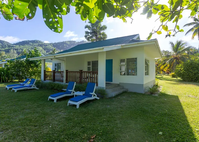 D'anse Forbans Selfcatering Chalet *