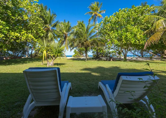 Chalet D'anse Forbans Selfcatering