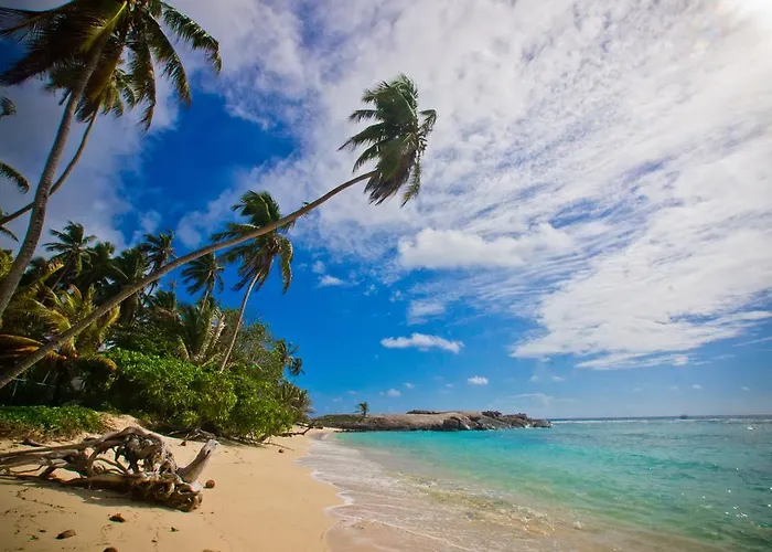 D'anse Forbans Selfcatering *