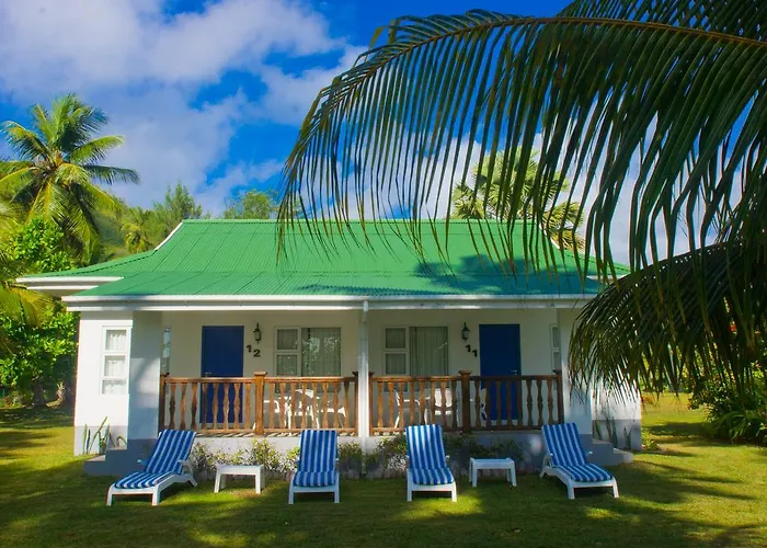 D'anse Forbans Selfcatering Chalet Takamaka