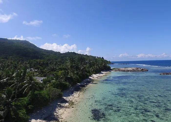 D'anse Forbans Selfcatering Chalet