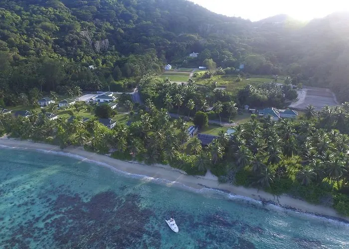 D'anse Forbans Selfcatering Chalet *